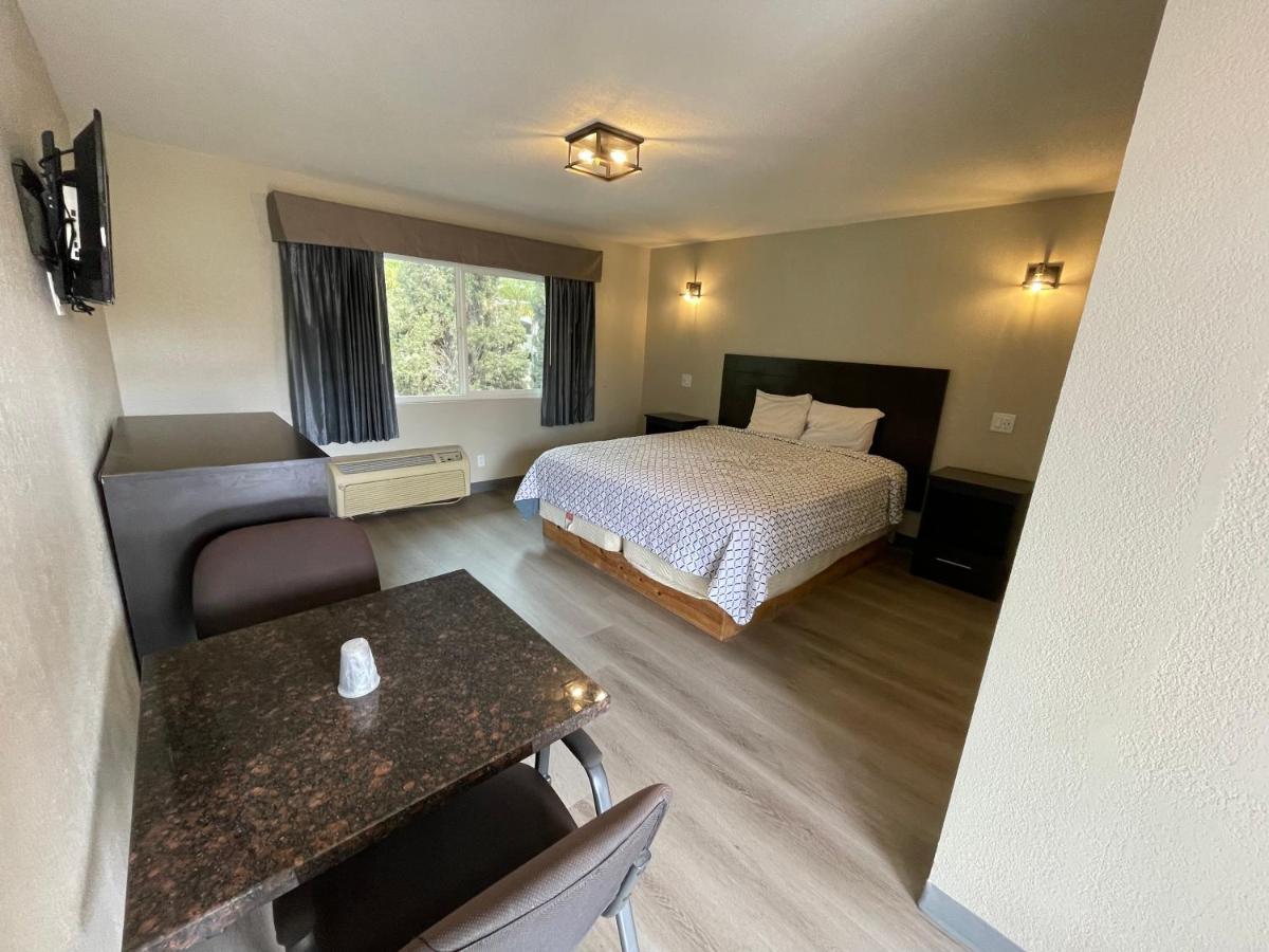 Villa Inn Anaheim Exterior photo